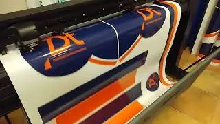 Imprimante grand format autocollant adh&eacute;sif