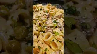 Pasta Panna Prosciutto Funghi e Piselli anni '80 - Il vero piatto delle trattorie.