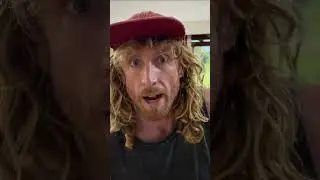 Welcome home pranks with a bucket of sauce #pranks #funny #friends #martyandmichael #funnychallenge