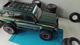 YIKONG YK4107 Pro 1/10 Brushless RC Crawler быстрый осмотр