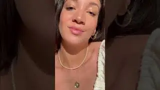 @koiiberri shows us how to layer gold and pearl necklaces