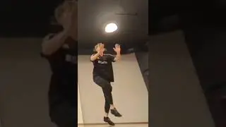 #SalsaDance #SalsaChoreography #DanceChallenge #LatinDance #SalsaMoves #DanceRoutine #SalsaMusic