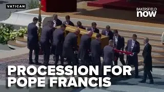 Procession with the vehicle carrying the Pope Francis' body to St. Mary Major