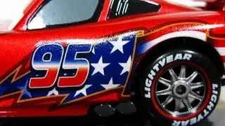 Disney Cars Stars and Stripes Lightning McQueen Disney-Store Exclusive Chase Edition Die-Cast