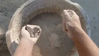 Water crumbling lovers Pure Mud water crumbling in tube #youtube #satisfying 