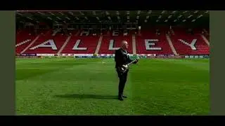 Thomas Sandgaard Playing The Guitar At The Valley