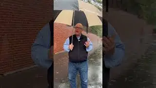 It&rsquo;s raining&hellip;a great day to house hunt!#yourbillestateagent #c21 #roswellga #atl #atlantarealestate