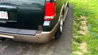 2003 Ford expedition slammed