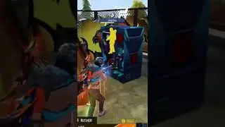 #freefire Mr triple r V 3 escort ব্লেডের অসাধারণ একটা খেলা ব্লেডের খেলা যদি ভালো লাগে একটা করে লাইক
