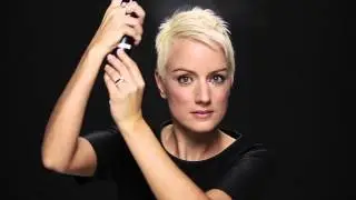 Toppik Hair Building Fibers Blonde Hair Application