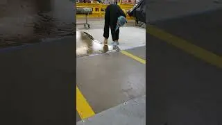 Concrete Polyurea grout application