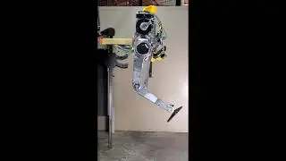 TELLO leg mechanism motion test