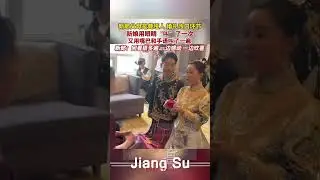 #民生 感动，她整个人都在发光🥰！#新郎 父母是聋哑人新娘用眼睛&ldquo;叫&rdquo;了一次，又用嘴巴和手语叫了一遍！#婚礼现场 #感动 #爱情