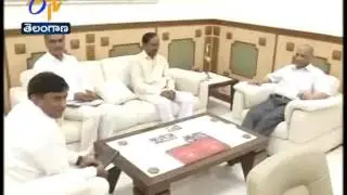 CM KCR Meets Governor Narasimhan over New Districts Formation