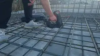 MAX brand handheld RB441T RB611T Rebar Tier Wire Reel