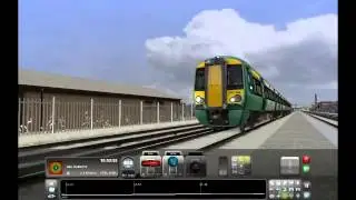 Southern Class 377104 Approaching Horley Station
