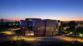 Time-lapse of the sky above the ESO Supernova Planetarium & Visitor Centre
