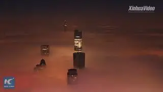 Thick fog blankets Nanjing in E China