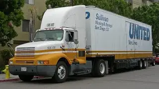 UNITED Van Lines Trucks
