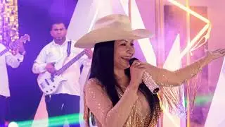 La Que Canta Baila y Toca - Inédita y Fascinante