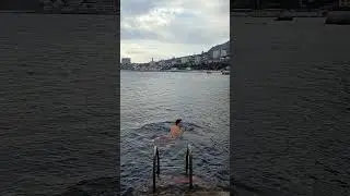 The water is cold )))