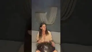 Another cool melody on the Handpan 😉 #hangdrum #mindfulpresence #meditationmusic #musicalinstrument