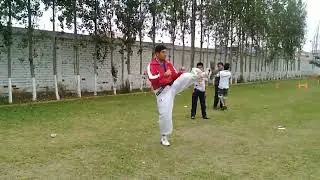 POOMSAE  HWANG KEE