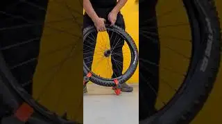 Krabber estrattore / smontagomme per bici by Offroad Srl in collaborazione con Skopre - montaggio