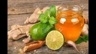 Immune Boosting Tonic (Ginger, Lime, Garlic, Honey)