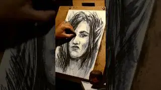 Drawing a charcoal portrait of an Elf (Time-lapse)