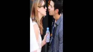 Joe Jonas and Ashley Greene KISS?!