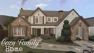 Bloxburg: Cozy Family Home | Speedbuild | Part One