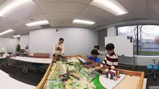 Robot game in the club