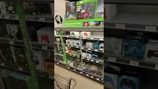 Поиск выгодных предложений в игровом отделе Walmart