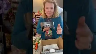 How to use a Hot Glue Pot for Making Wreaths