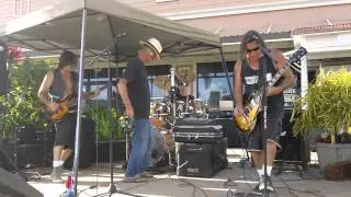 Les Potts and the Wave Warriors/ Lost at Leilanis