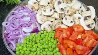 Dhaba Style Matar Mushroom Ki Sabji I Recipe I Mushroom Matar Ki Yummy Sabji 😋