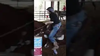 1D barrel run with NO stirrups! #barrelracing #nostirrups