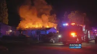 Fire engulfs 2 SE Portland homes