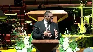 8:00 AM Service