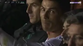 Zidane ronaldo,macdan &ccedil;ıkarıyor ronaldonin,levante,macindan,cikincaki tepkisi kameralara
