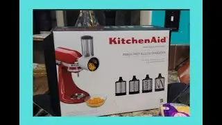 Reviewing the KitchenAid Fresh Prep Slicer/Shredder attachment set