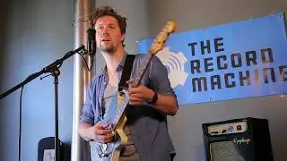 CJ Calhoun - I'm On Fire (Cover) | The Record Machine Unplugged