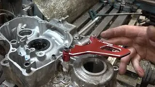 SNNC 613. Токарный инструмент MOD. Ремонт резьбы картера двигателя Honda.
