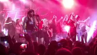 2016 STEEL PANTHER - 17 Girls In A Row - Brisbane, Australia