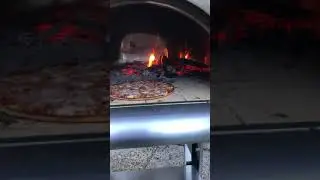 Four &agrave; pizza 🍕