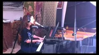 Andain - 'Promises' (piano version)
