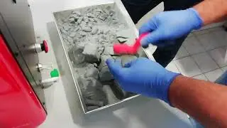 Lisa SLS 3D Printer cleaning parts