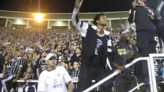 Canto da Torcida Corinthians Aqui Tem um Bando de Louco SENSACIONAL