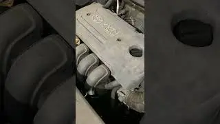 Toyota avensis 1.8 VVT-i  cold start   Engine sound